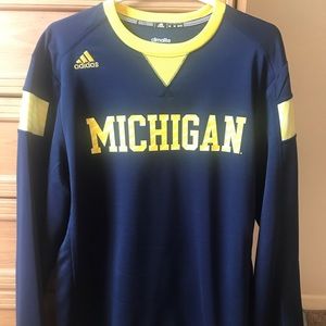 Men’s adidas top